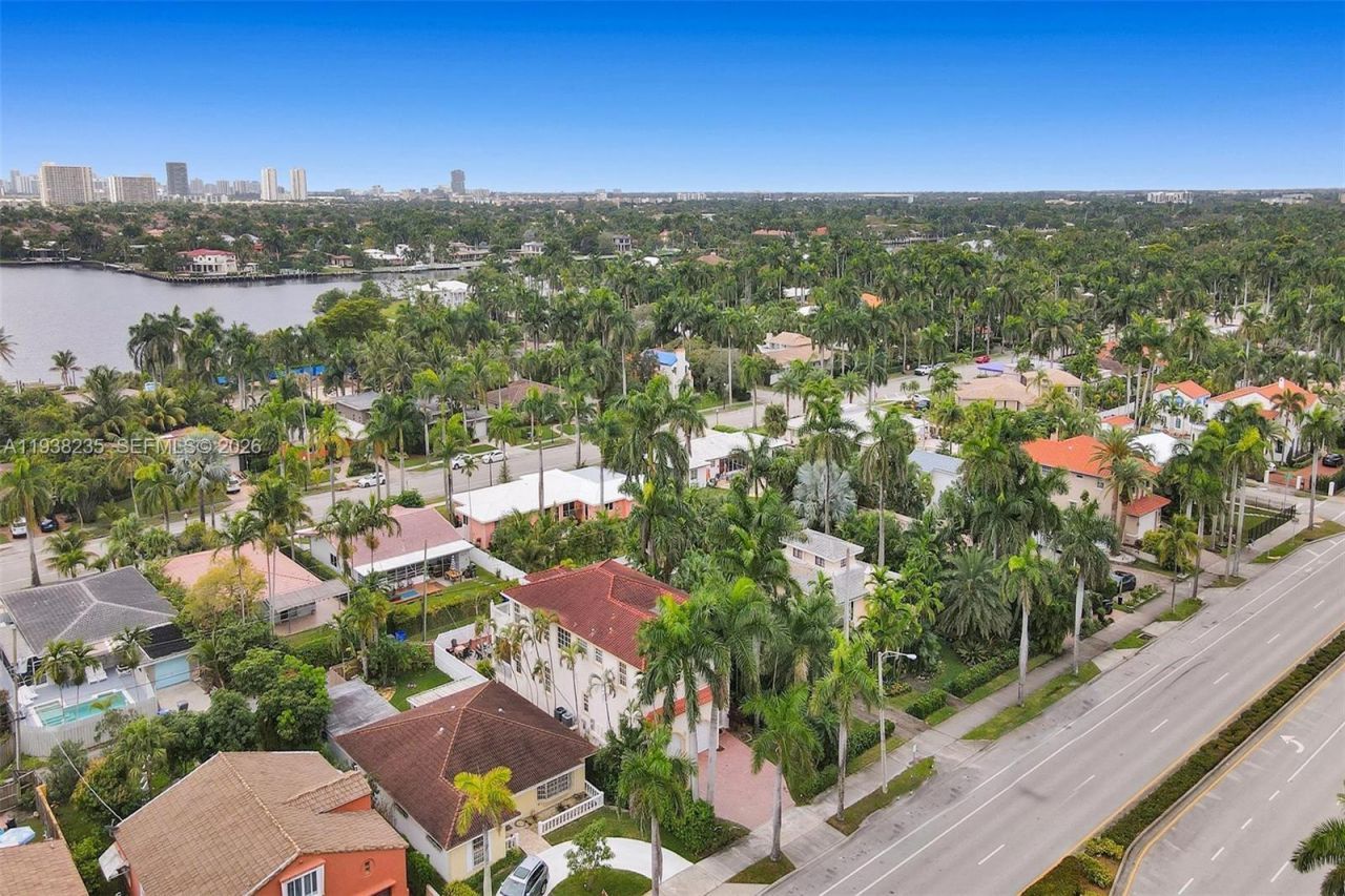 832 Hollywood Blvd, Hollywood, FL 33019 Photo