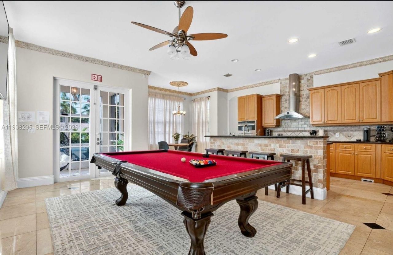 832 Hollywood Blvd, Hollywood, FL 33019 Photo