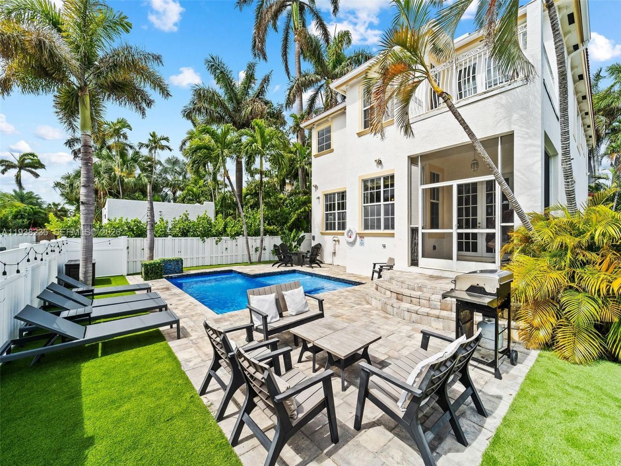 832 Hollywood Blvd, Hollywood, FL 33019 Photo