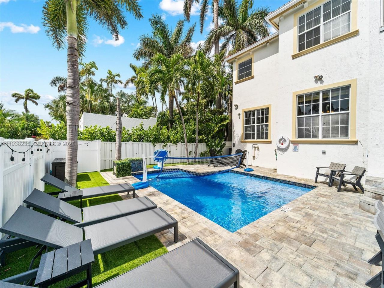 832 Hollywood Blvd, Hollywood, FL 33019 Photo