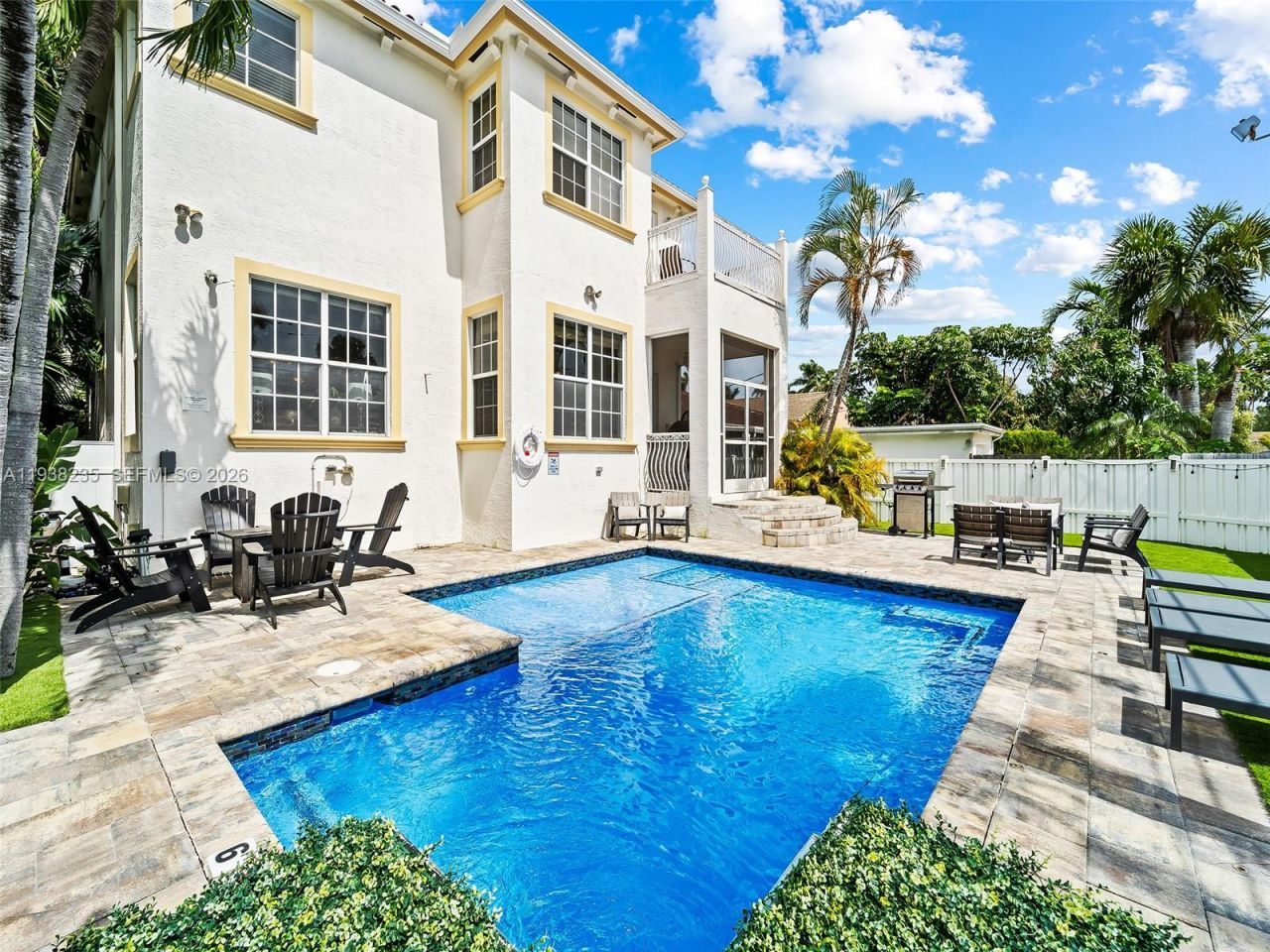 832 Hollywood Blvd, Hollywood, FL 33019 Photo