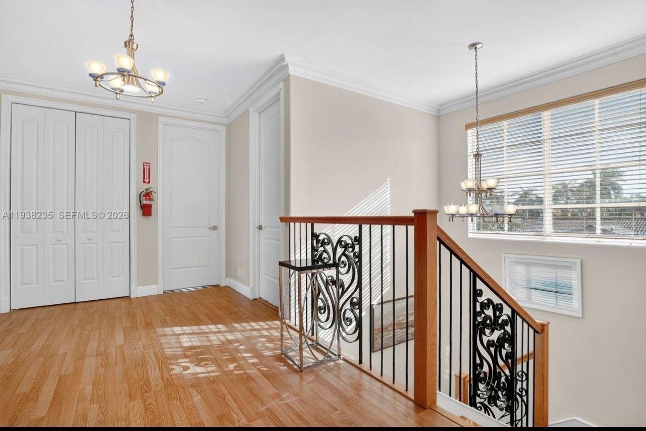 832 Hollywood Blvd, Hollywood, FL 33019 Photo