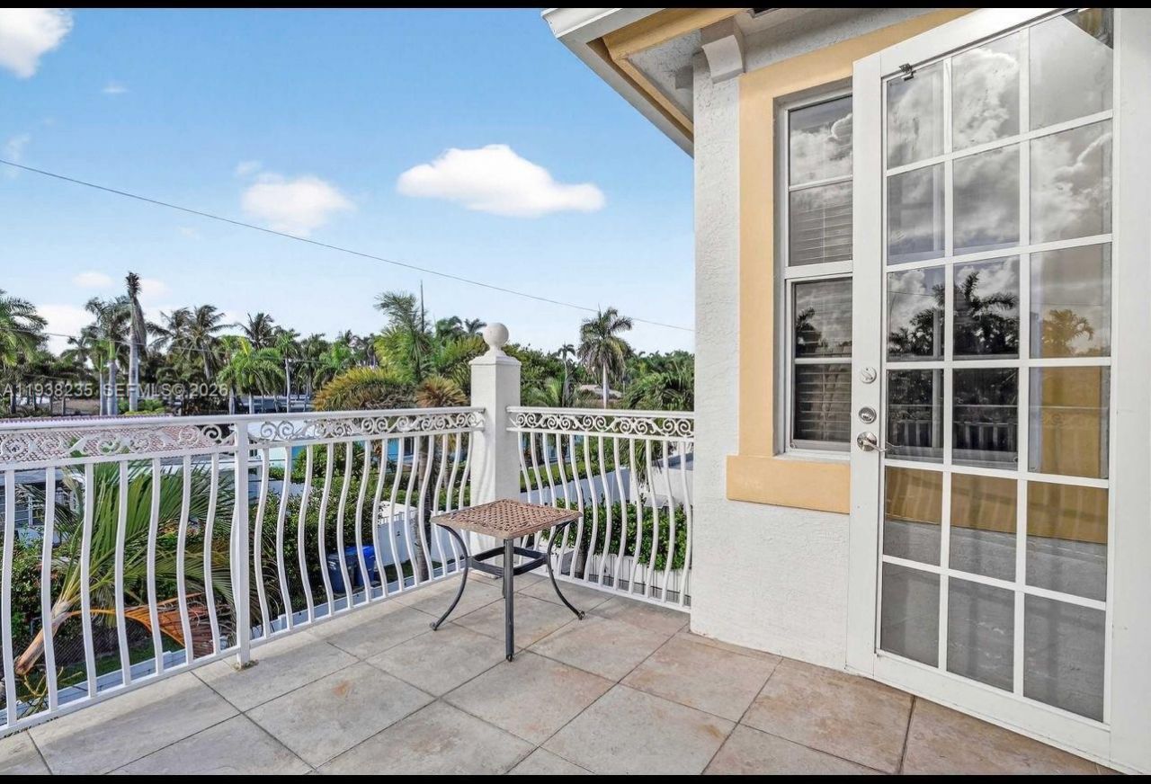 832 Hollywood Blvd, Hollywood, FL 33019 Photo