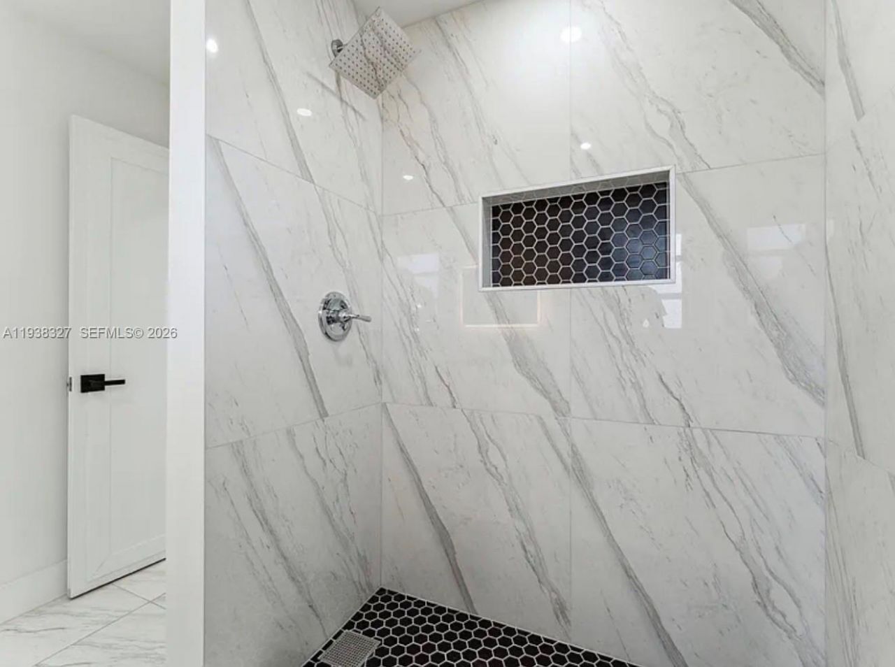 6800 SW 10th Ct, Pembroke Pines, FL 33023 Photo