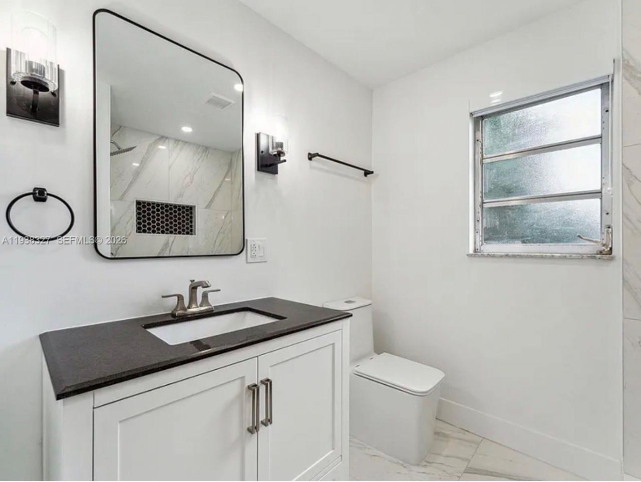 6800 SW 10th Ct, Pembroke Pines, FL 33023 Photo