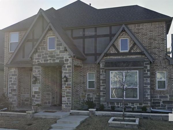 12569 Royal Oaks Lane, Farmers Branch, TX 75234