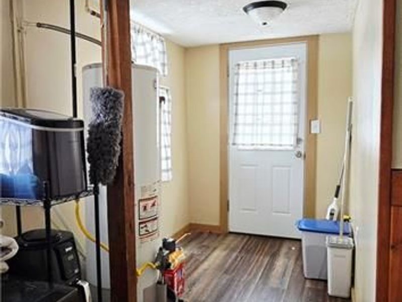 188 S Walnut Street, London, OH 43140 Photo 9