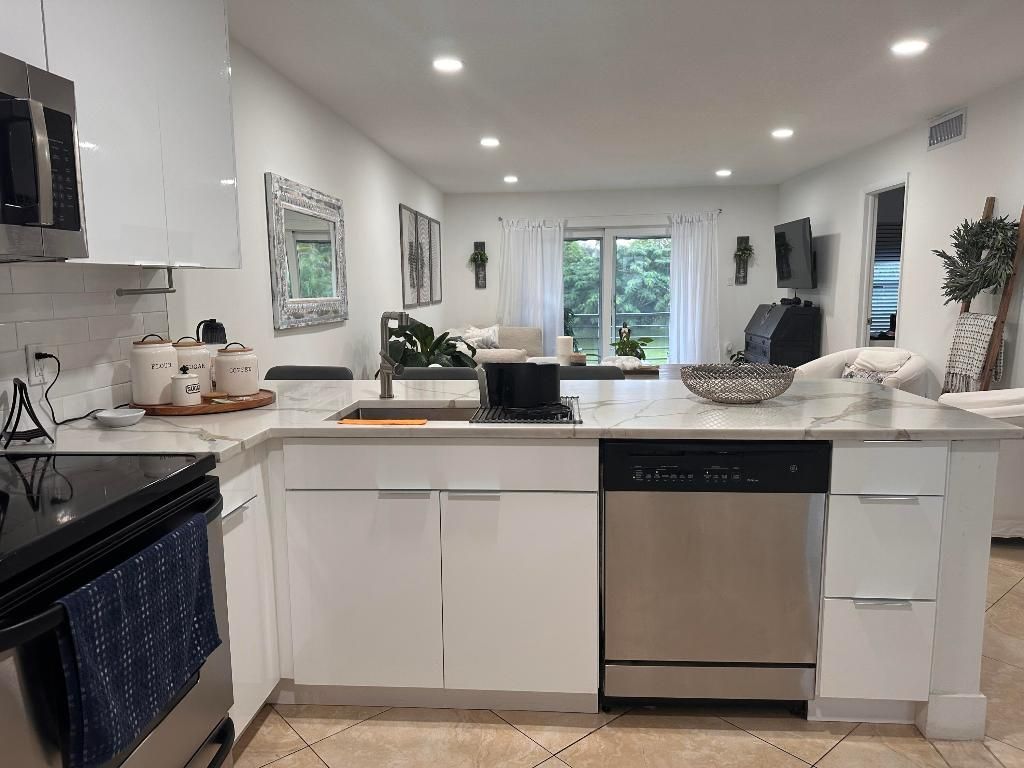 2600 Fiore Way, Unit 2110, Delray Beach, FL 33445 Photo