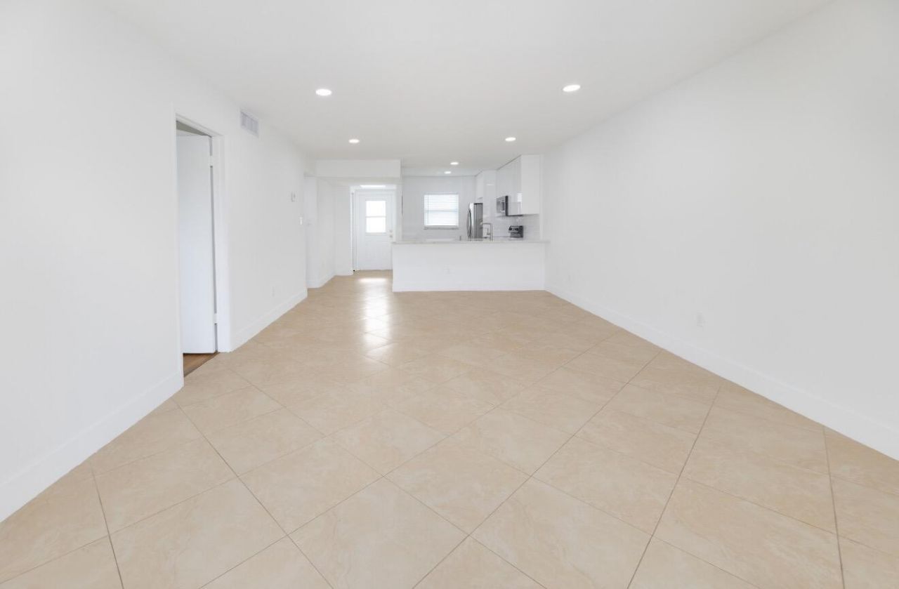 2600 Fiore Way, Unit 2110, Delray Beach, FL 33445 Photo