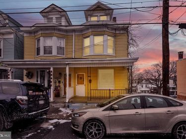 1652 W NORWEGIAN STREET, POTTSVILLE, PA 17901