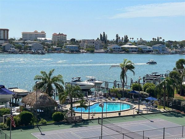 660 ISLAND WAY, Unit 607, CLEARWATER, FL 33767