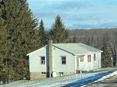 1647 County Road 27, Oxford, NY 13830
