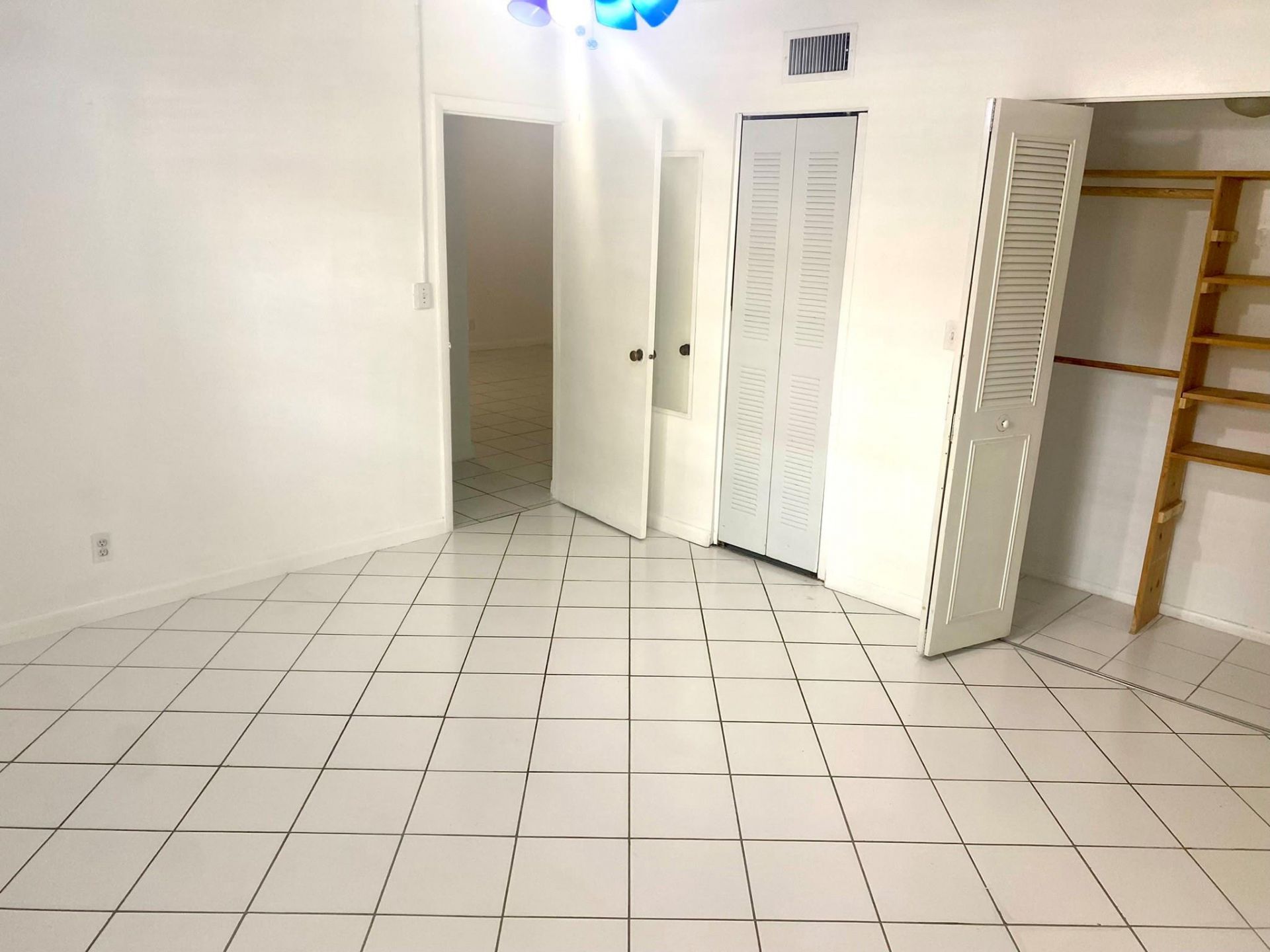 1407 NE 56th Street, Unit 109, Fort Lauderdale, FL 33334 Photo