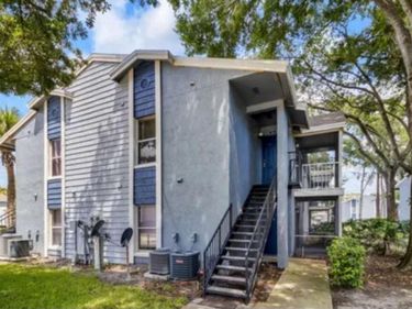 3827 BAY CLUB CIRCLE, Unit 204, KISSIMMEE, FL 34741