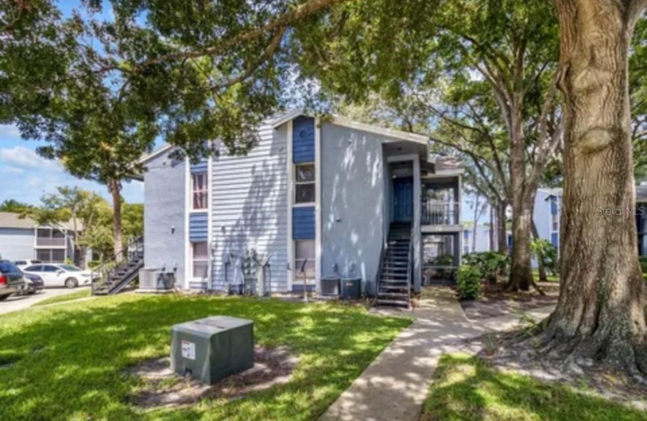 3827 Bay Club Circle, Unit 204, Kissimmee, FL 34741 Photo