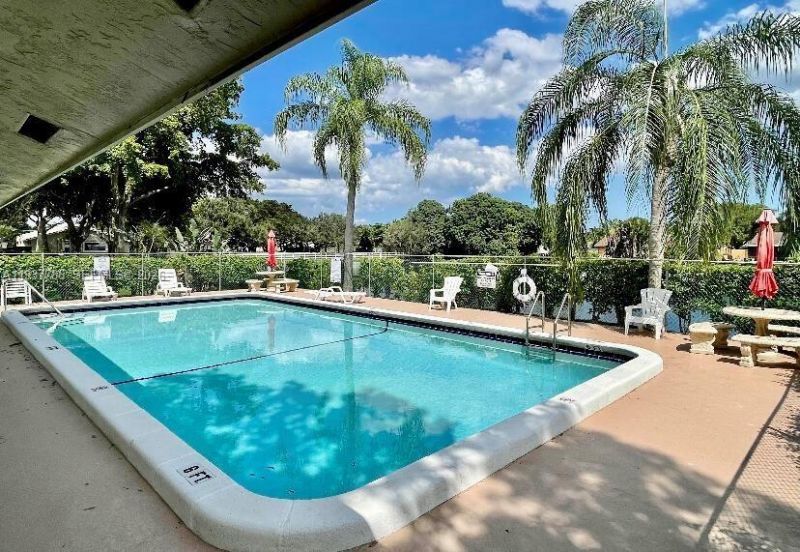 842 Banks Rd, Coconut Creek, FL 33063 Photo