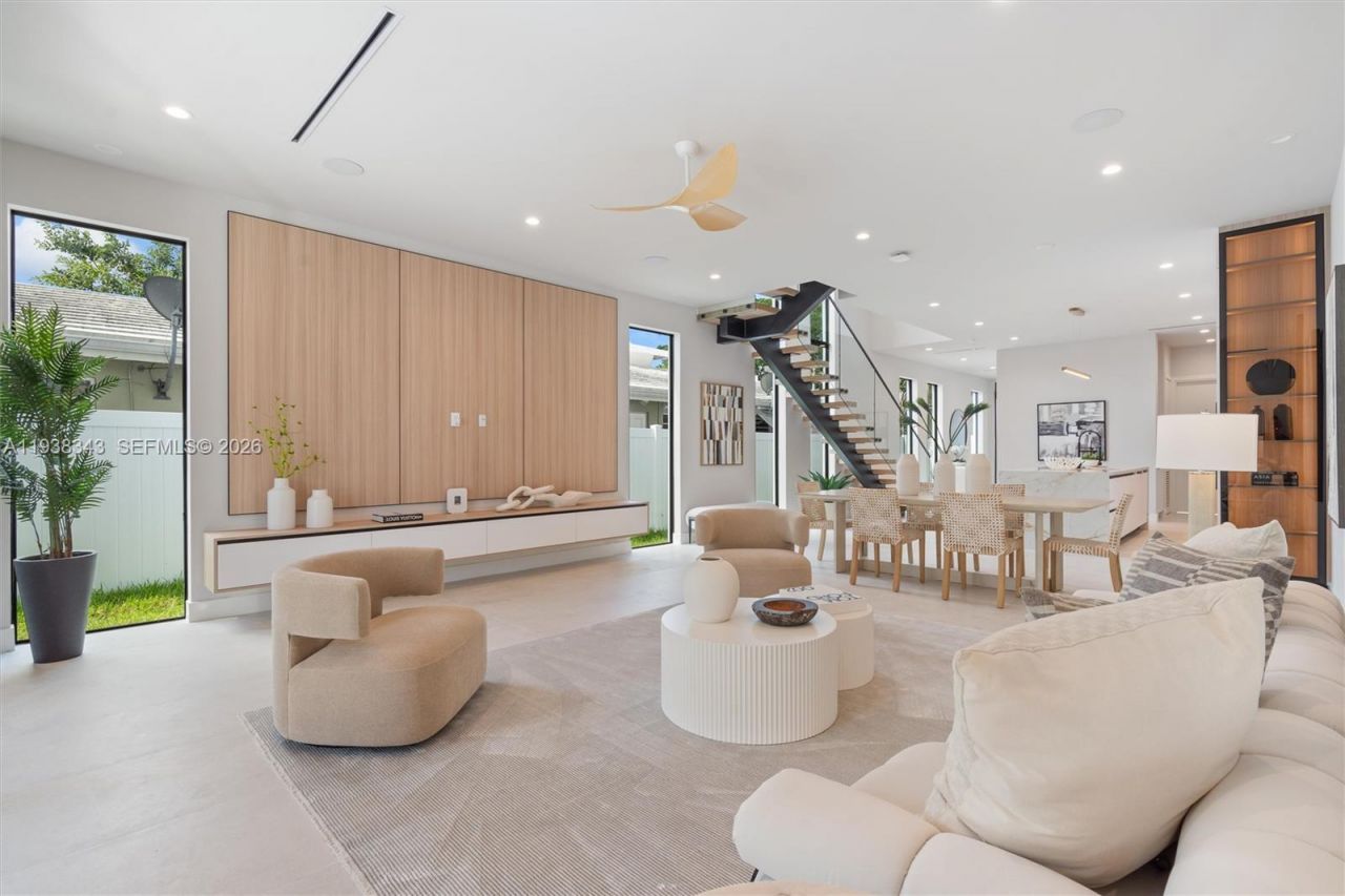 1318 NE 16th Ter, Fort Lauderdale, FL 33304 Photo