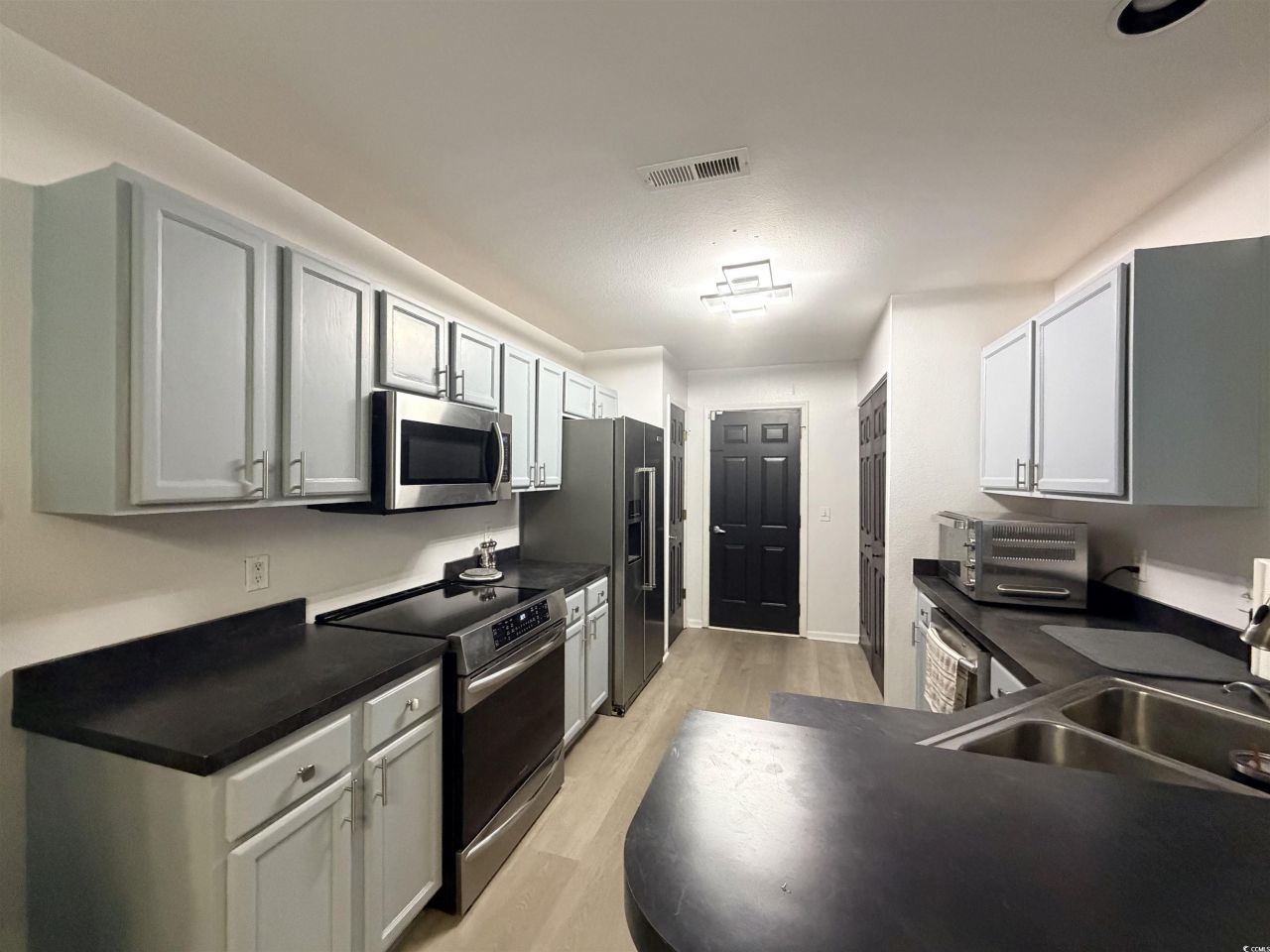 4057 Blackwolf Dr. Photo 8