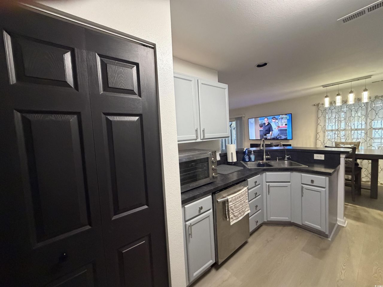 4057 Blackwolf Dr. Photo 9