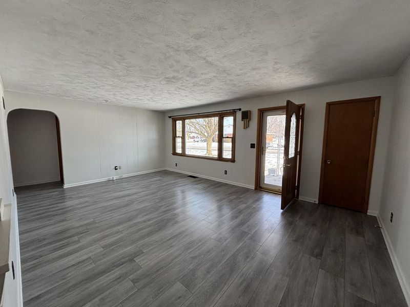 101 Island Avenue, Jackson Center, OH 45334 Photo 6