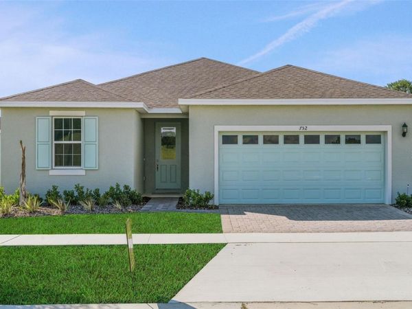 752 SUNSHOWER DRIVE, LADY LAKE, FL 32159