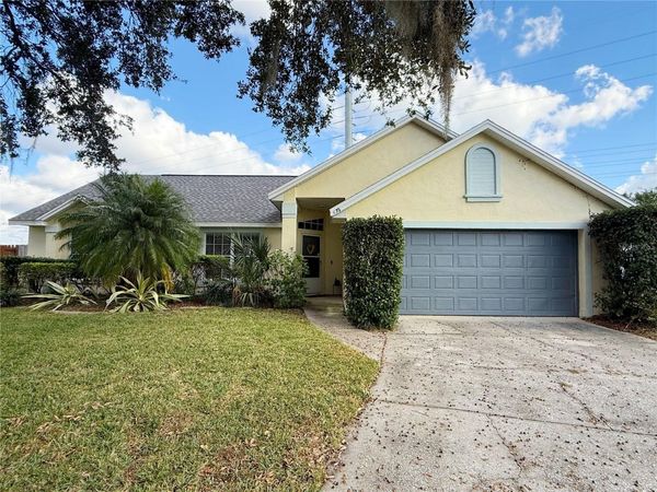 132 ROBBINS REST CIRCLE, DAVENPORT, FL 33896
