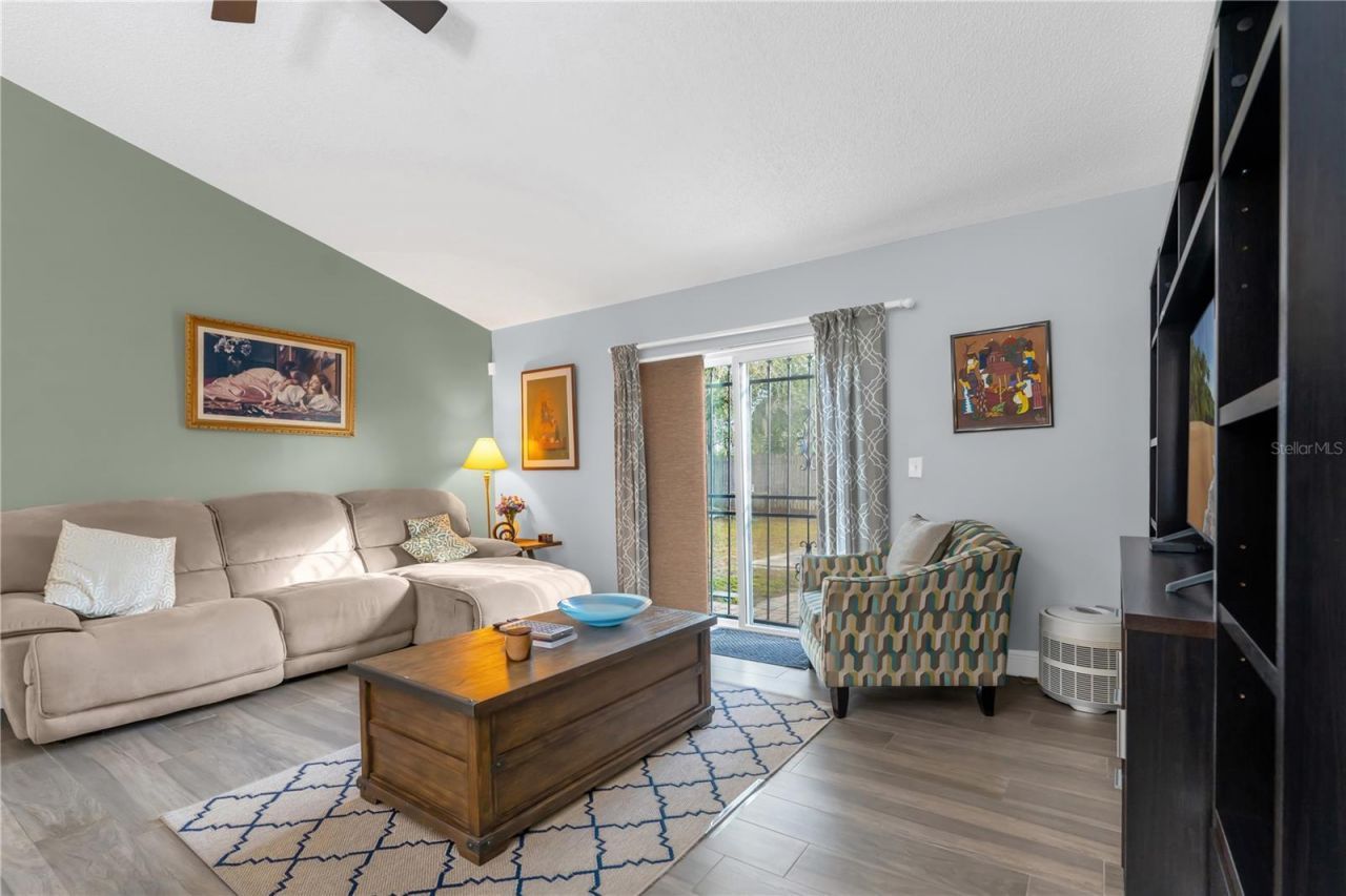 7702 Legacy Lane, Orlando, FL 32818 Photo