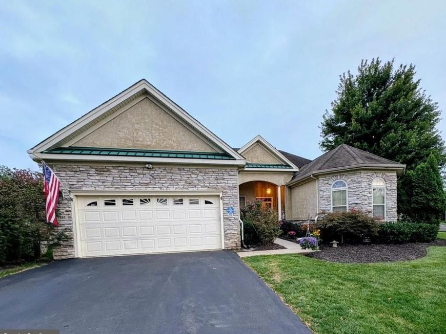 950 Nathaniel Trail, Warwick, PA 18974 Main Photo