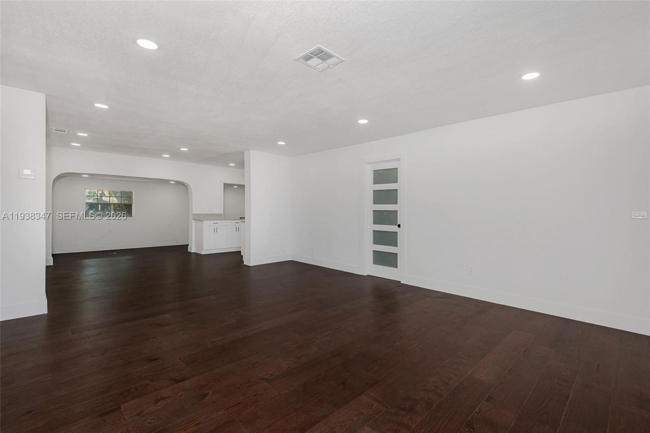 4360 NW 4th St, Plantation, FL 33317 Photo