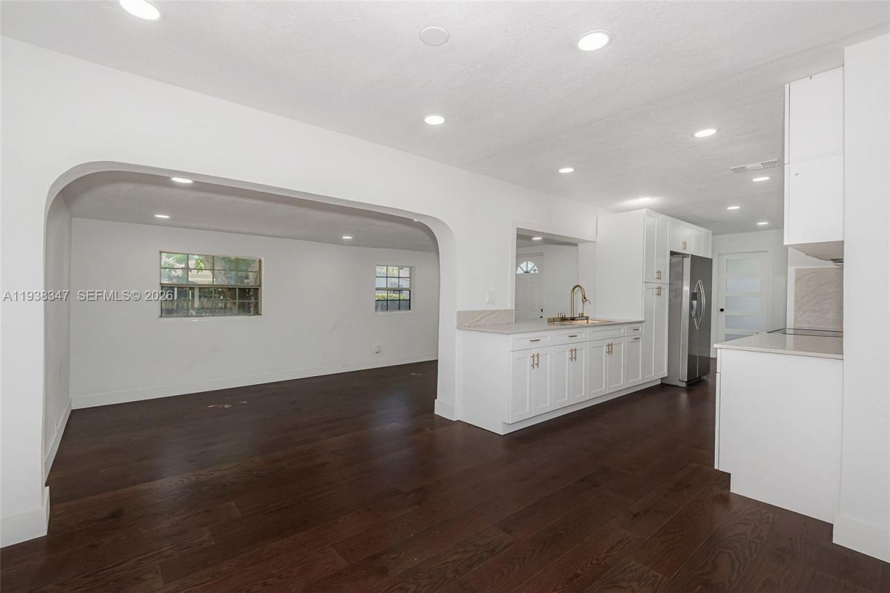 4360 NW 4th St, Plantation, FL 33317 Photo