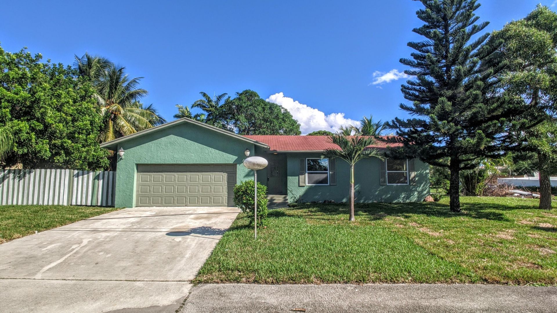 2888 S Seacrest Boulevard, Boynton Beach, FL 33435 Photo