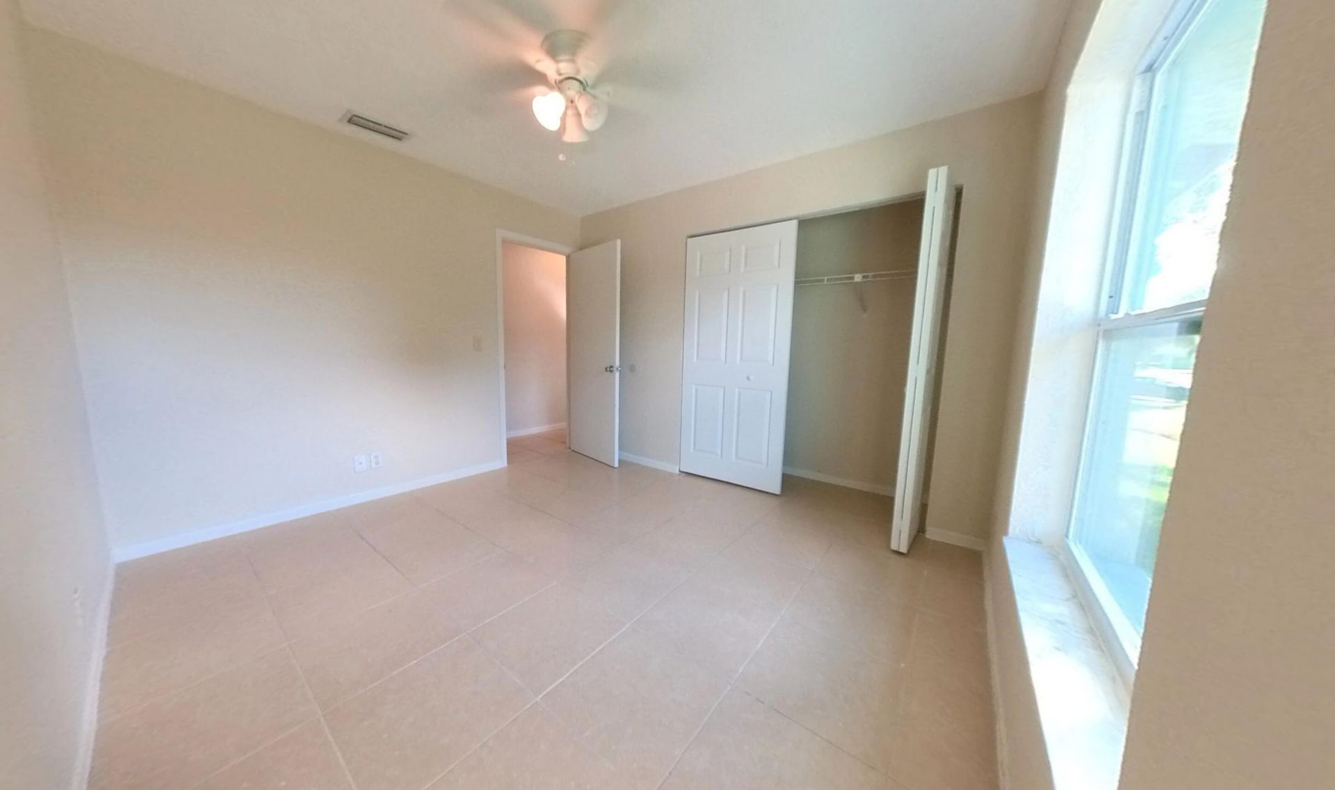 2888 S Seacrest Boulevard, Boynton Beach, FL 33435 Photo