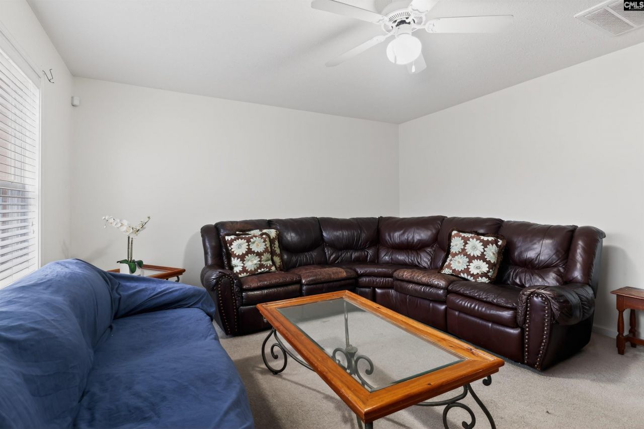 408 Sawtooth Lane Photo 7