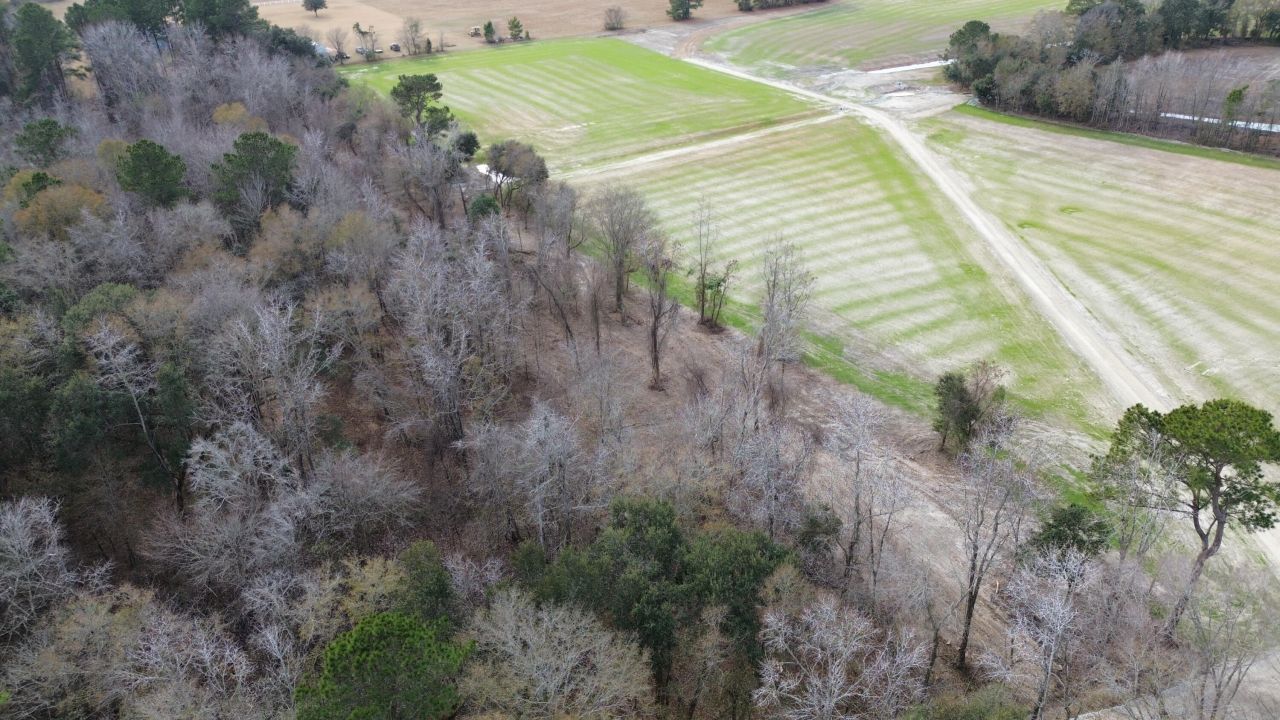 1 Highway 52 Photo 12