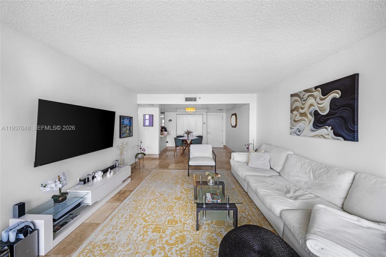650 West Ave, Unit 3006, Miami Beach, FL 33139 Photo