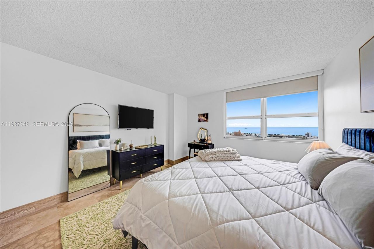 650 West Ave, Unit 3006, Miami Beach, FL 33139 Photo