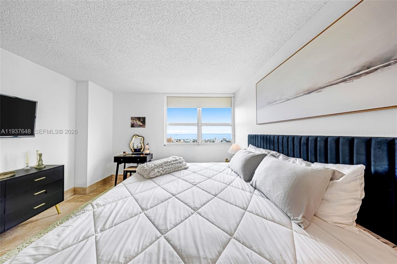 650 West Ave, Unit 3006, Miami Beach, FL 33139 Photo