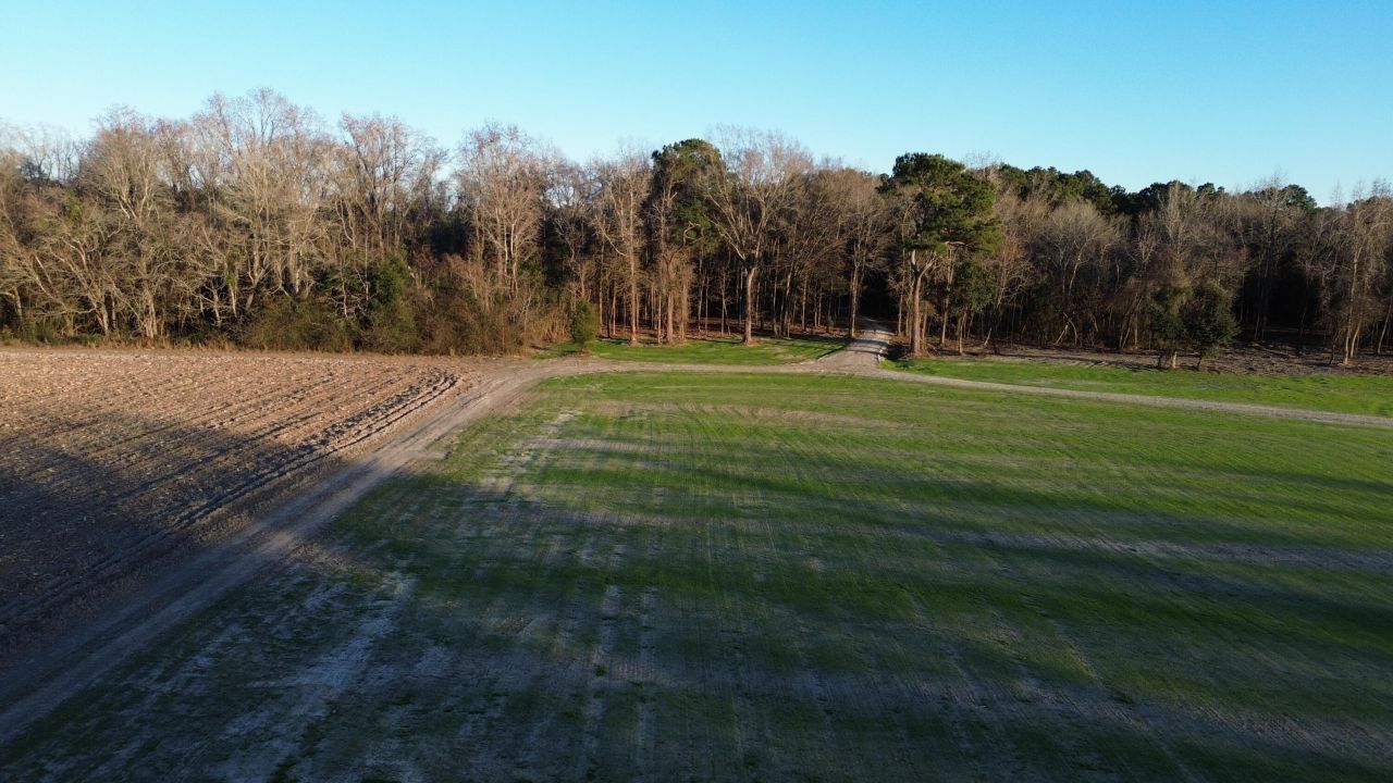 3 Highway 52 Photo 7