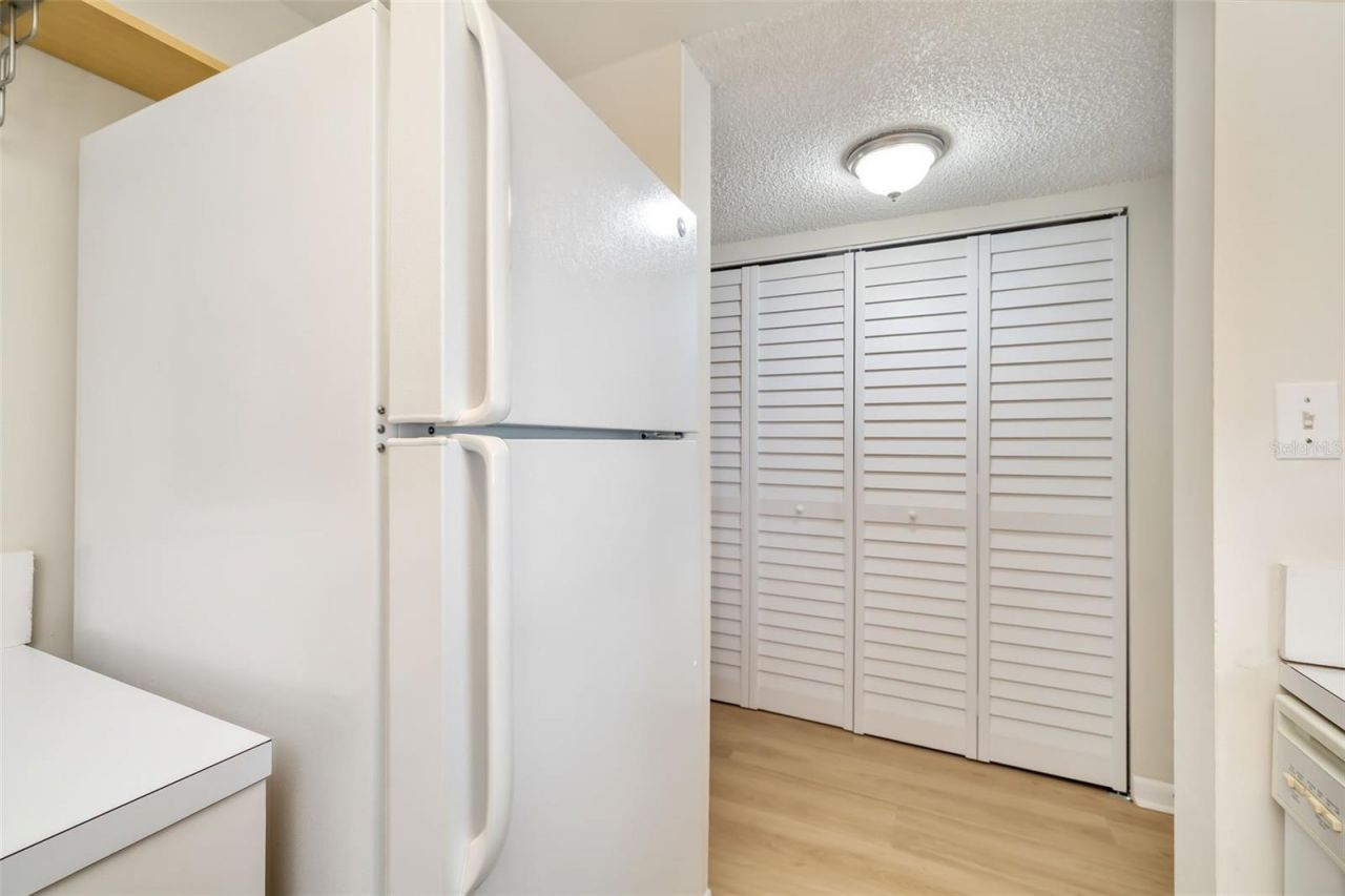 203 47th Avenue Drive W, Unit 167, Bradenton, FL 34207 Photo