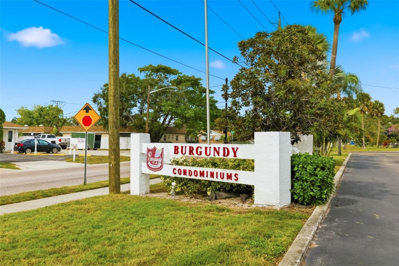 203 47th Avenue Drive W, Unit 167, Bradenton, FL 34207 Photo