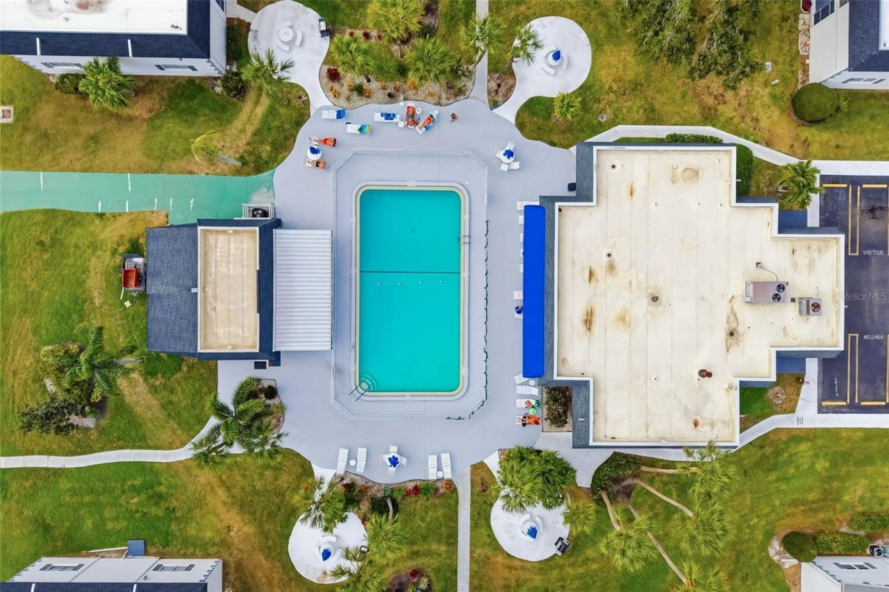 203 47th Avenue Drive W, Unit 167, Bradenton, FL 34207 Photo