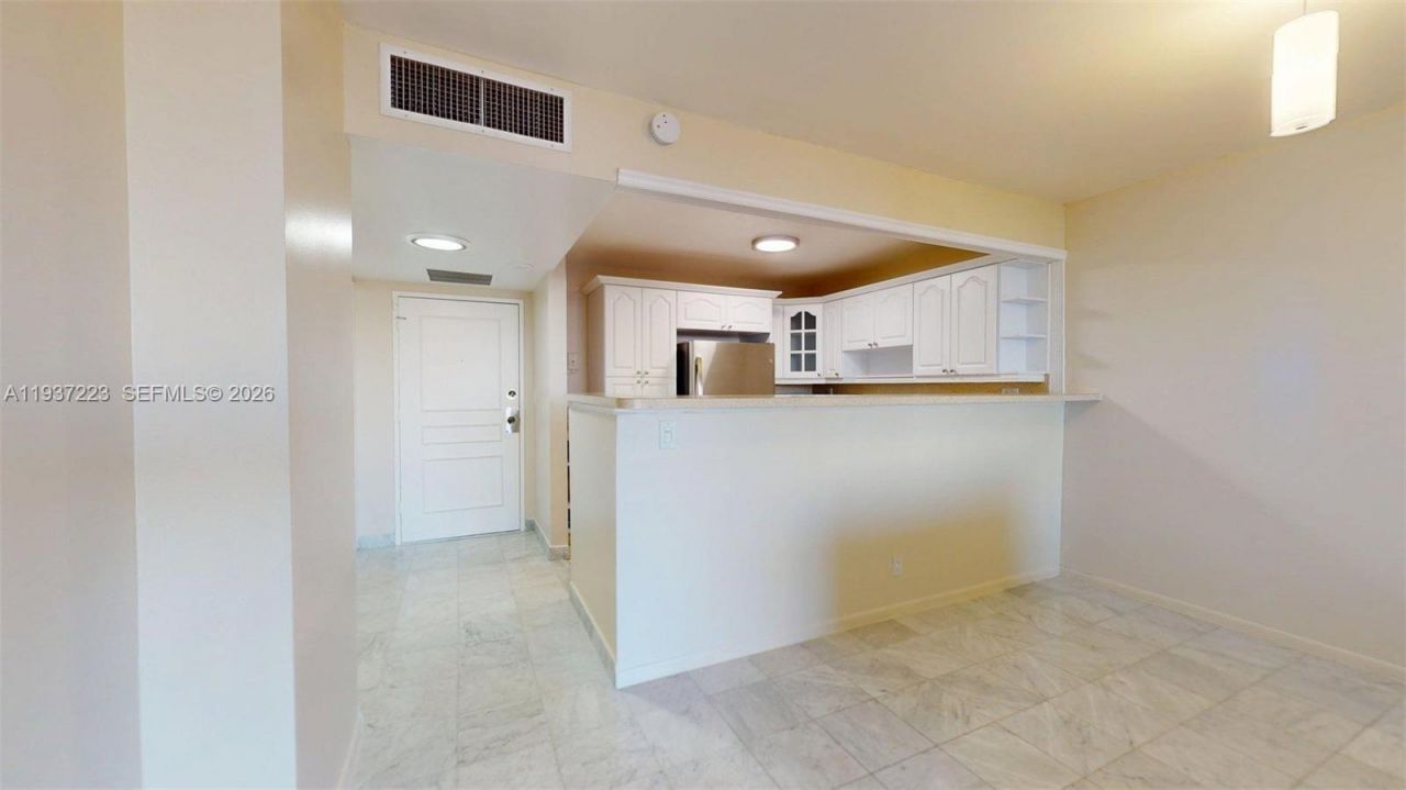 500 Three Islands Blvd, Unit 402, Hallandale Beach, FL 33009 Photo