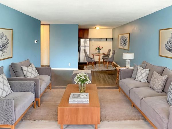 1800 Lasalle Avenue, Unit 104, Minneapolis, MN 55403