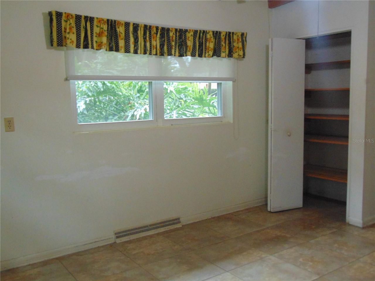 2435 Broadvue Avenue, Eustis, FL 32726 Photo