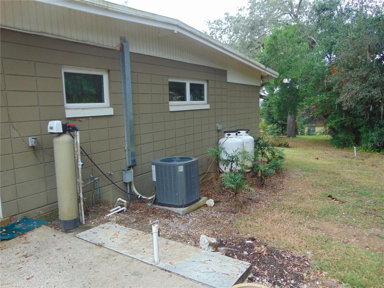 2435 Broadvue Avenue, Eustis, FL 32726 Photo