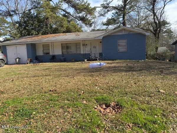 1340 Dianne Drive, Jackson, MS 39204