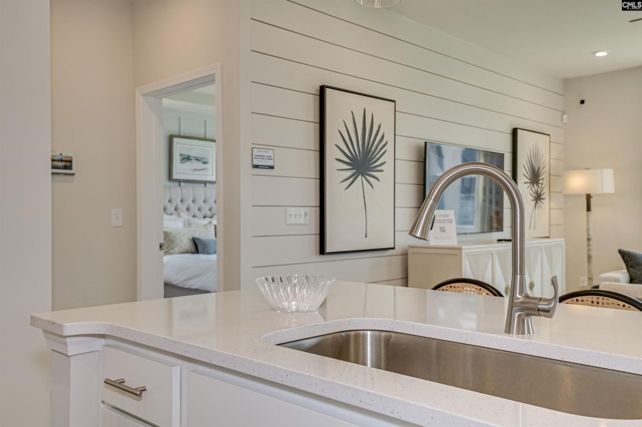 128 Bloomsbury Drive Photo 13