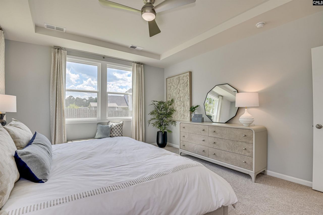 128 Bloomsbury Drive Photo 23