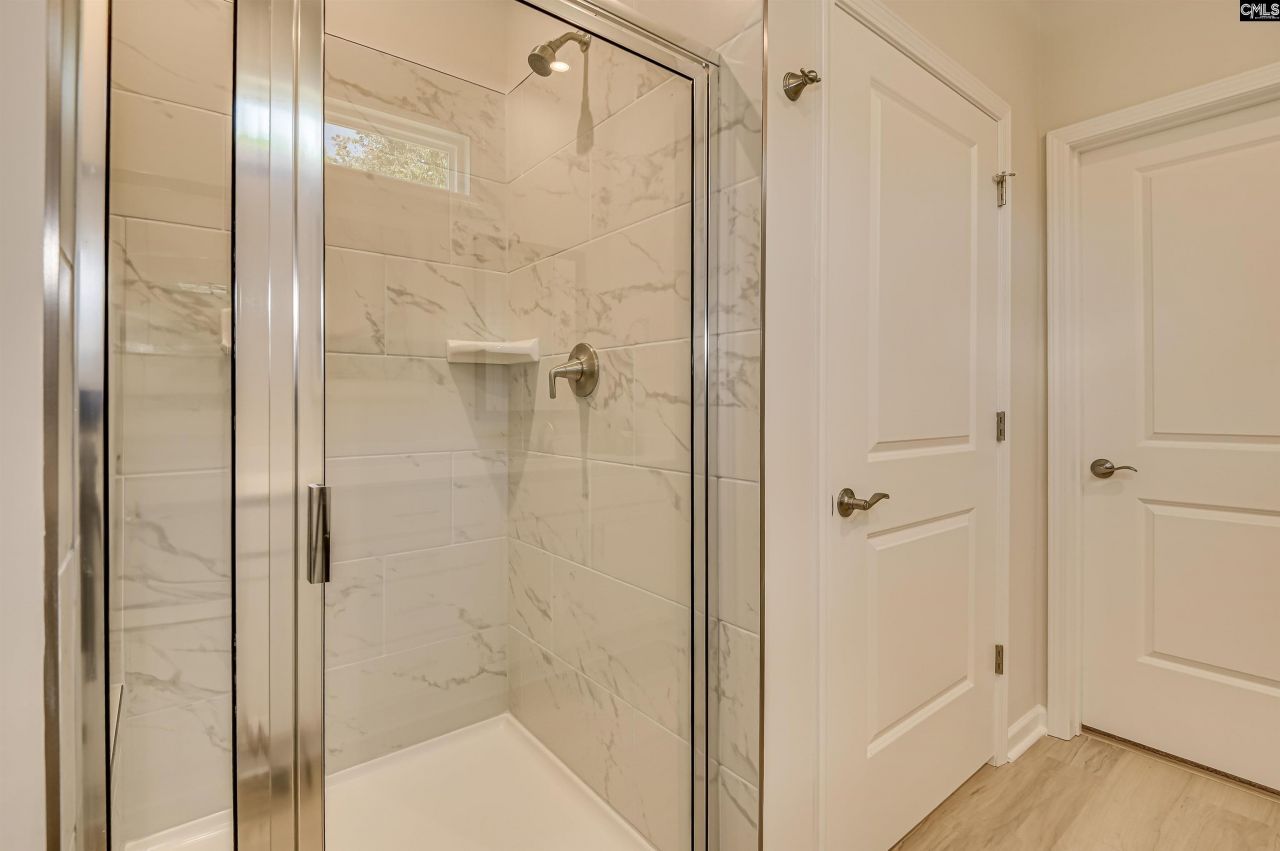 128 Bloomsbury Drive Photo 25