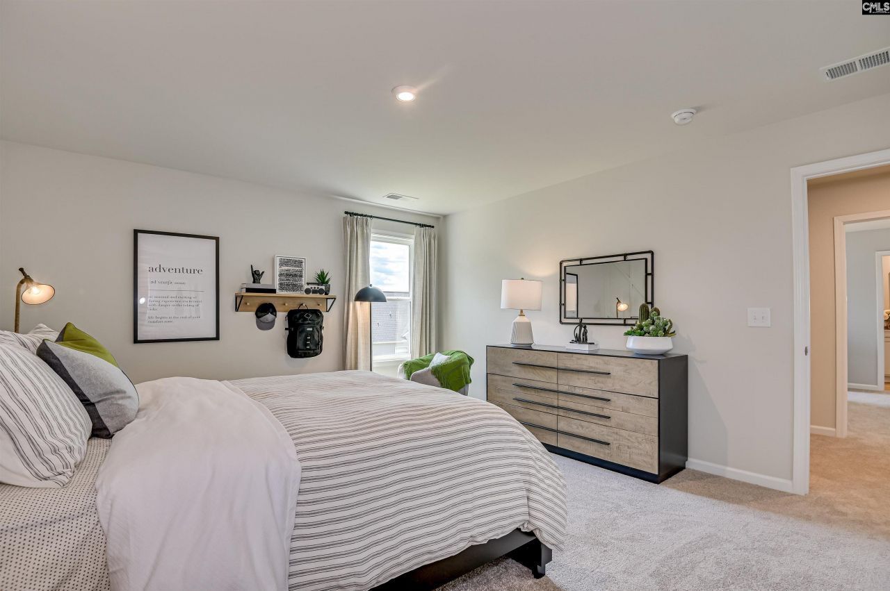 128 Bloomsbury Drive Photo 30